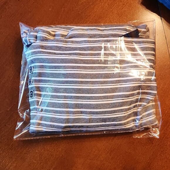 NEW Talbots Long Sleeve Striped Turtleneck Tunic Shirt, XS, Black & White - Picture 10 of 10